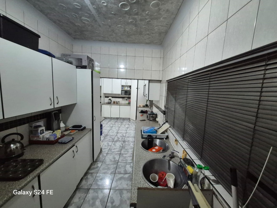 3 Bedroom Property for Sale in Oos Einde North West